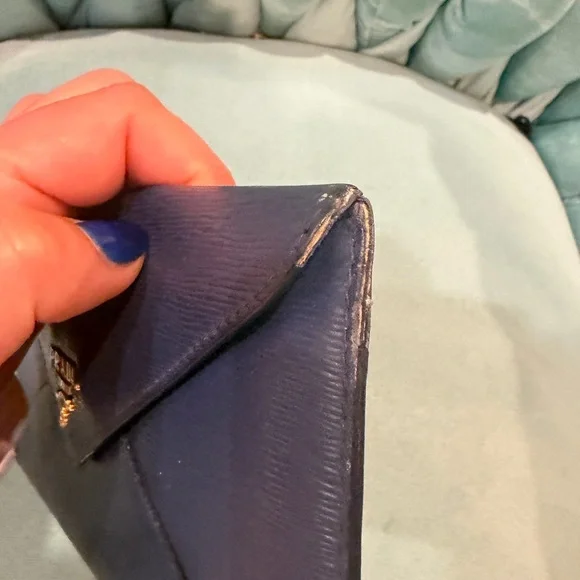 Prada Envelope Wallet in Blue Leather Flawed Gem 💎 - Picture 11 of 17